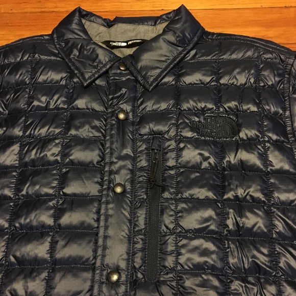 M The North Face Lost Coast ThermoBall Shacket - Picture 4 of 7